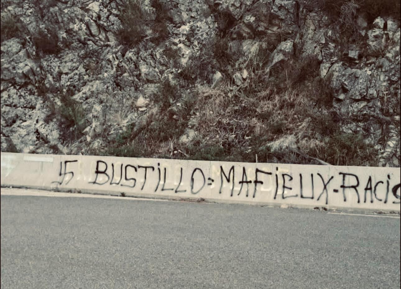 Le cardinal Bustillo visé par des tags injurieux, une enquête ouverte 