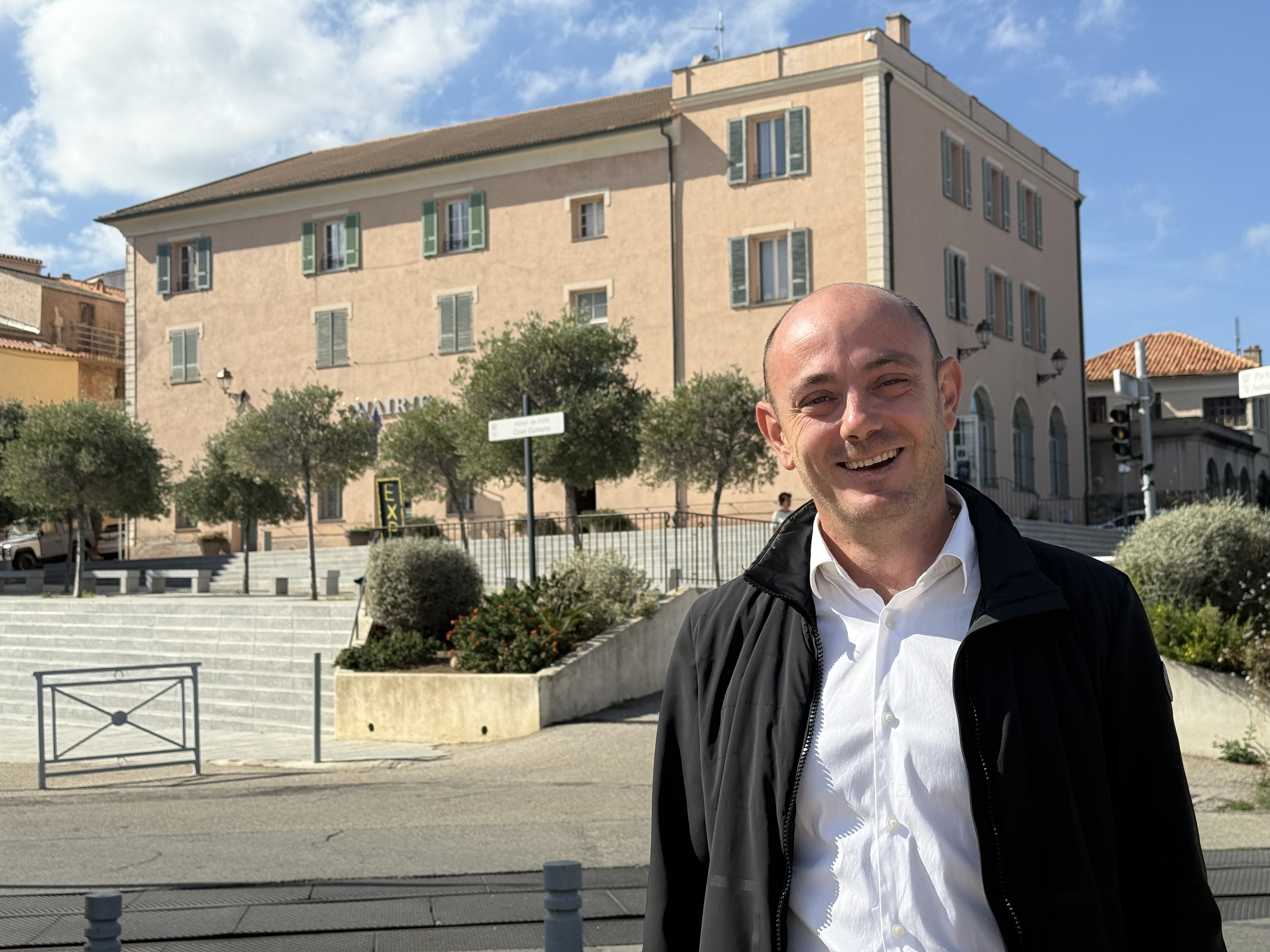 Pierre-François Bascoul annonce sa candidature aux municipales de L’Île-Rousse
