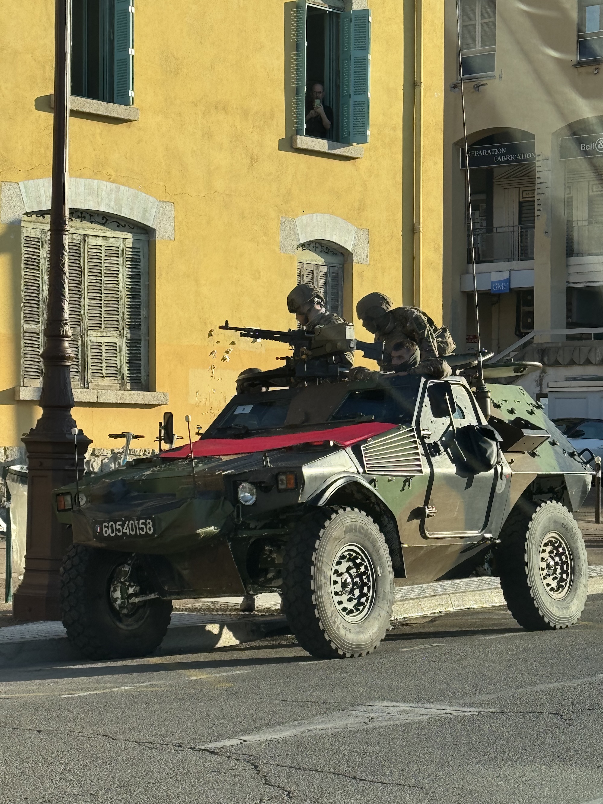 À Ajaccio, un exercice de la Marine nationale interpelle les habitants