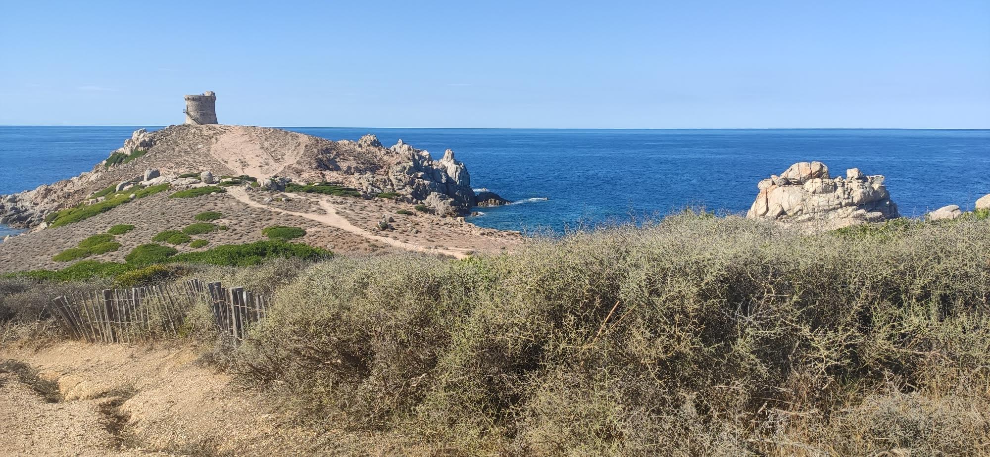 A màghjina - A Torra d’Omigna, à l’orizonte di Carghjese