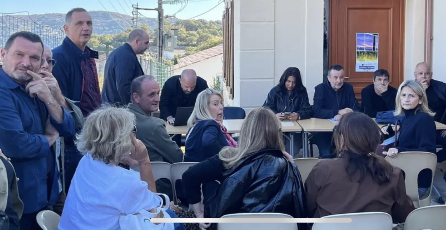 Cunsigliu naziunale de Femu a Corsica, dimanche matin, à Lavatoghju en Balagne.