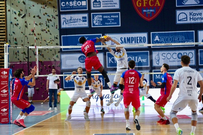 Le GFCA Volley s'incline à Tours pour ses débuts en MSL (3-0)