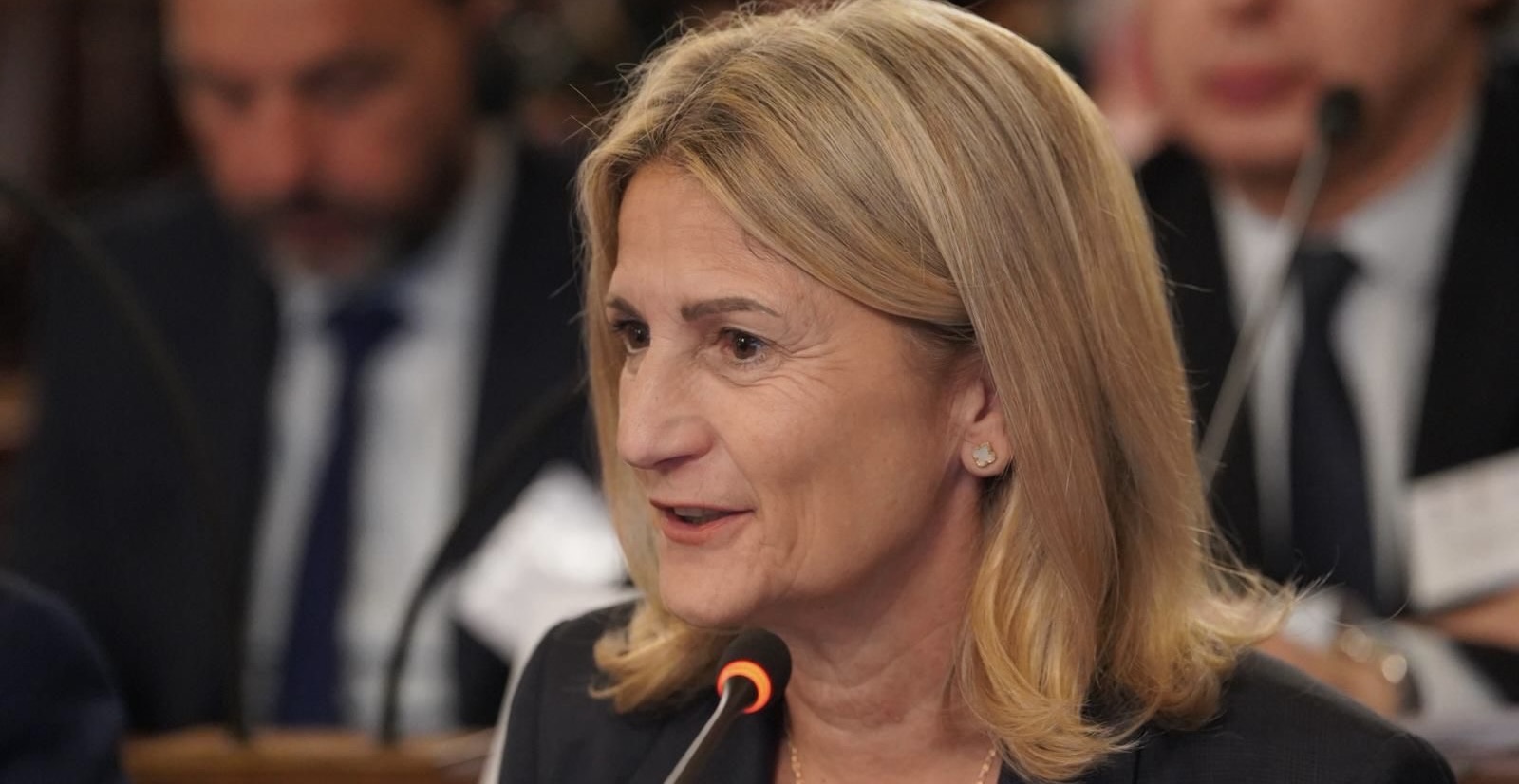 Nanette Maupertuis, présidente de l’Assemblée de Corse, présidente du groupe politique Alliance Européenne (EA) au Comité européen des régions (CdR), présidente de la Commission des îles au sein de la CRPM, corapporteur du Pacte euro-méditerranéen.