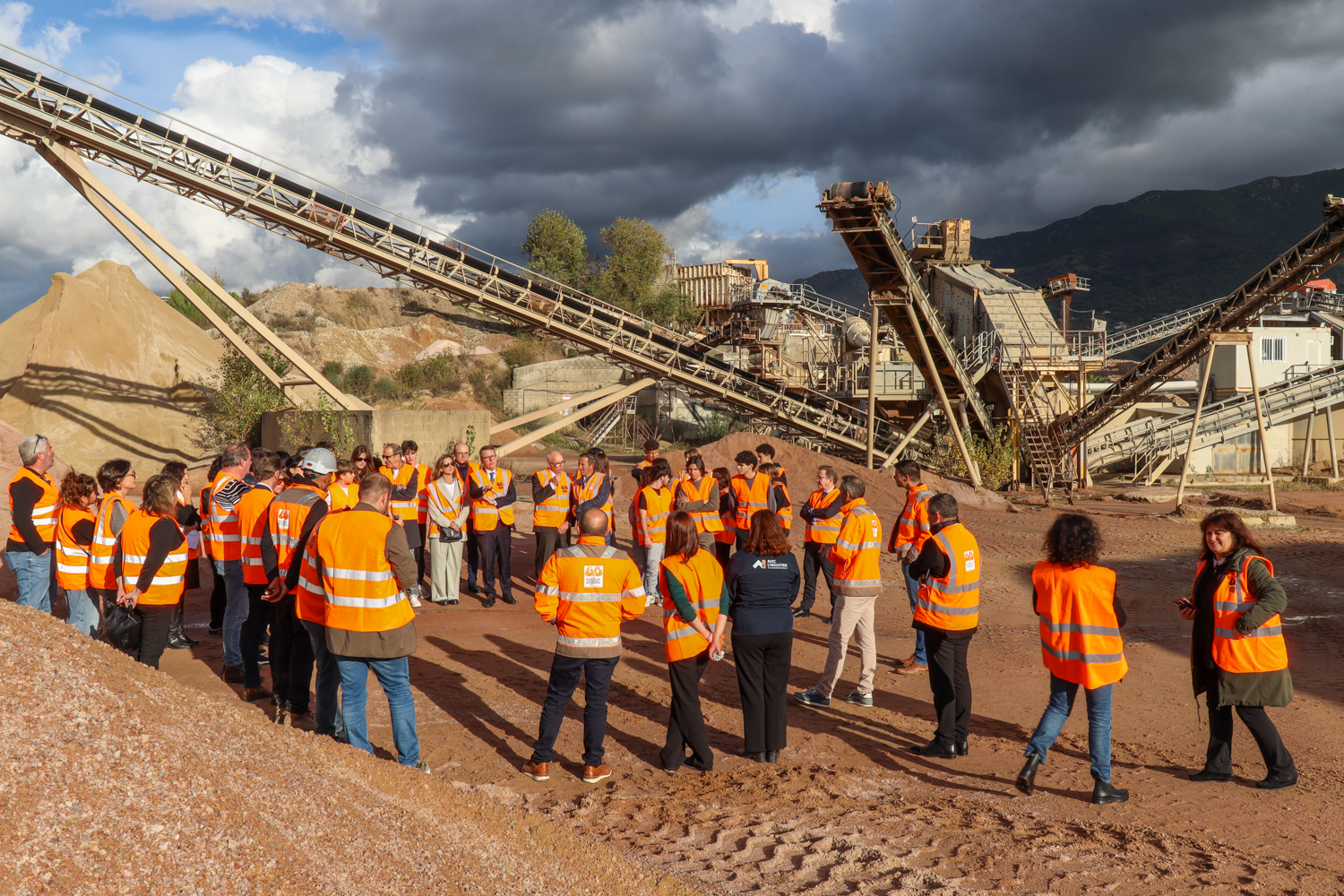 La Semaine de l'Industrie a été officiellement lancée en Corse avec la visite de l'entreprise SGBC (photos préfecture de Corse-du-Sud)