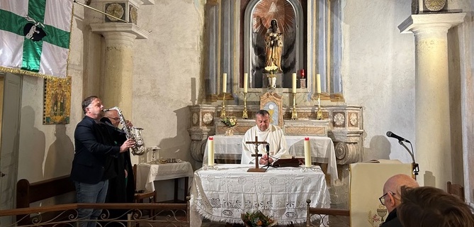 Ajaccio : concert du saxophoniste Paul Mancini pour la Sainte-Cécile à la chapelle des Grecs