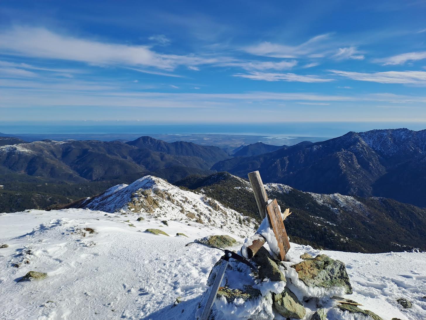 A màghjina - Da Punta di Zorpi, a costa à l’orizonte