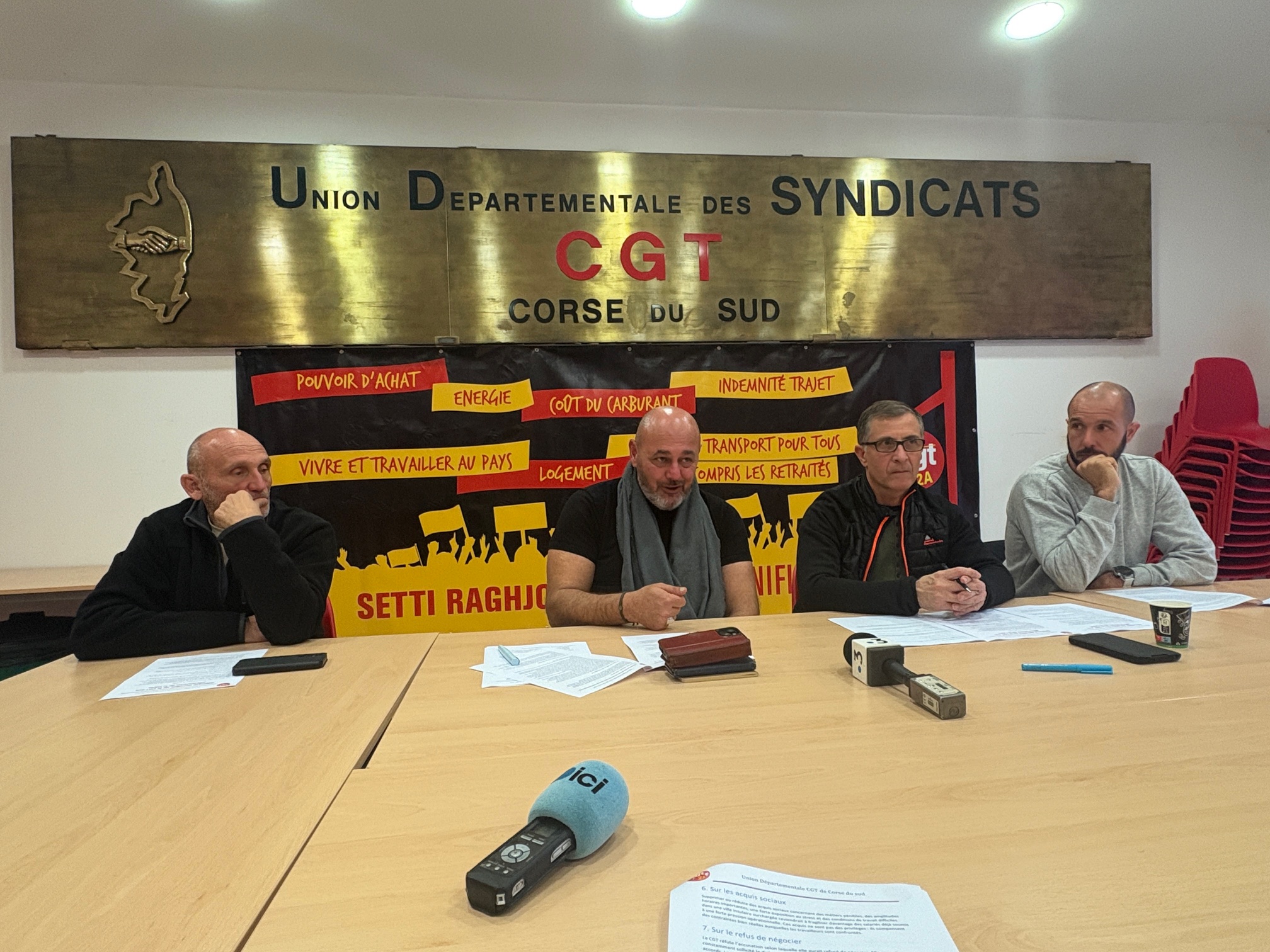 ​Conflit des bus à Ajaccio : les syndicats vent debout après le communiqué de la CAPA