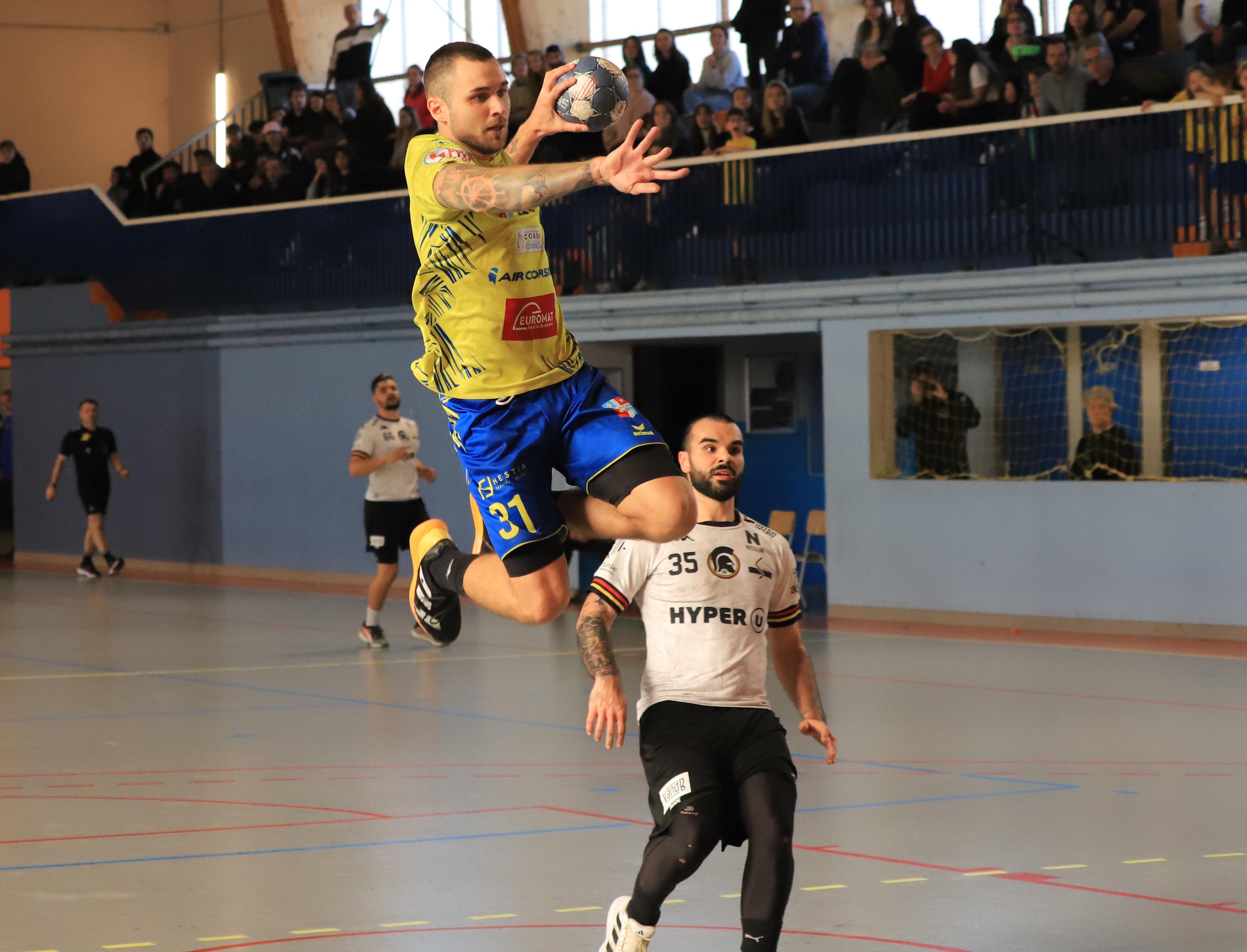 Handball N2 - La victoire du courage de Corte - Ile-Rousse face à Agde (33-31)