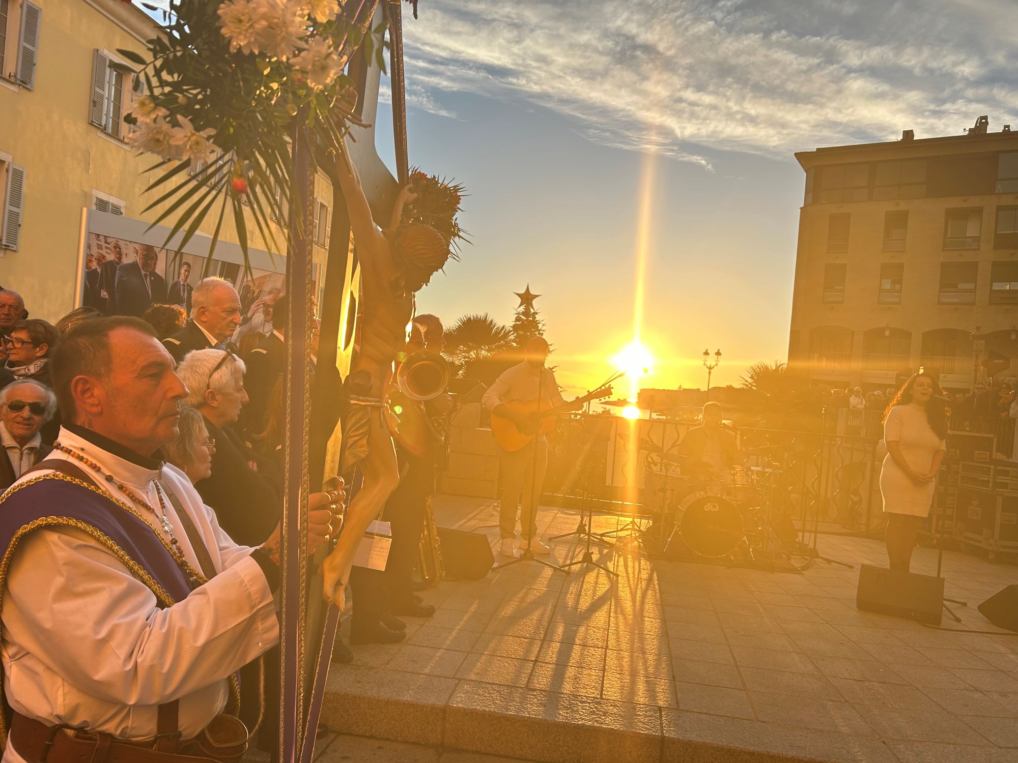 Ajaccio - Ferveur pour les célébrations en hommage et à la mémoire de Papa Francescu