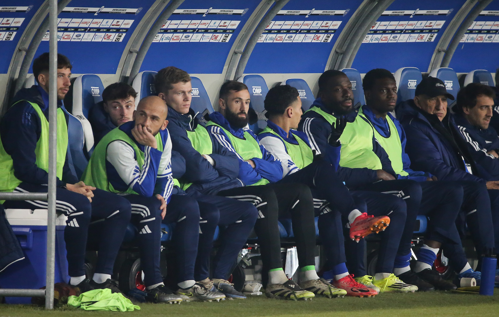 Le banc du Sporting pendant le match face à Montpellier…