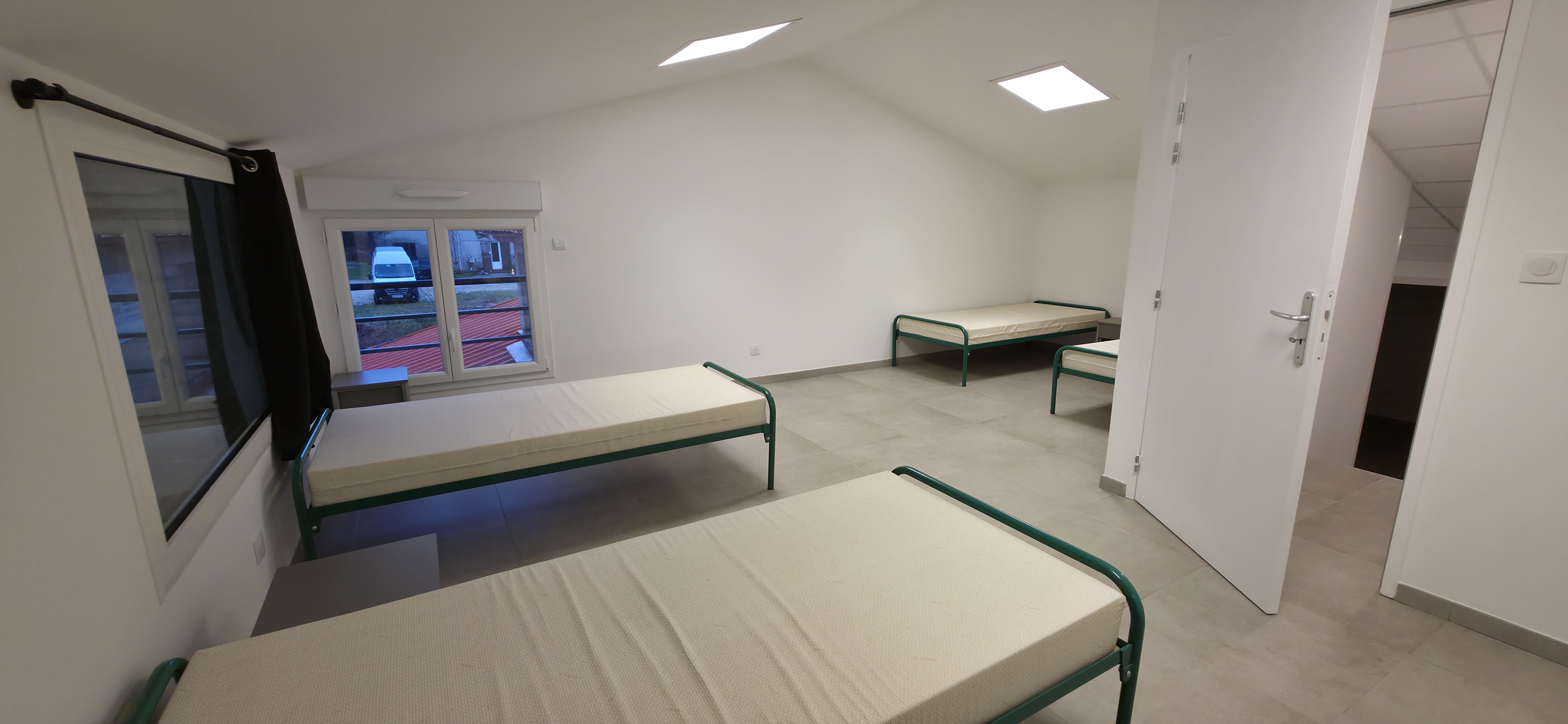 Les sapeurs-pompiers disposent désormais d'un meilleur confort de vie dans la caserne. PHOTO SIS 2A