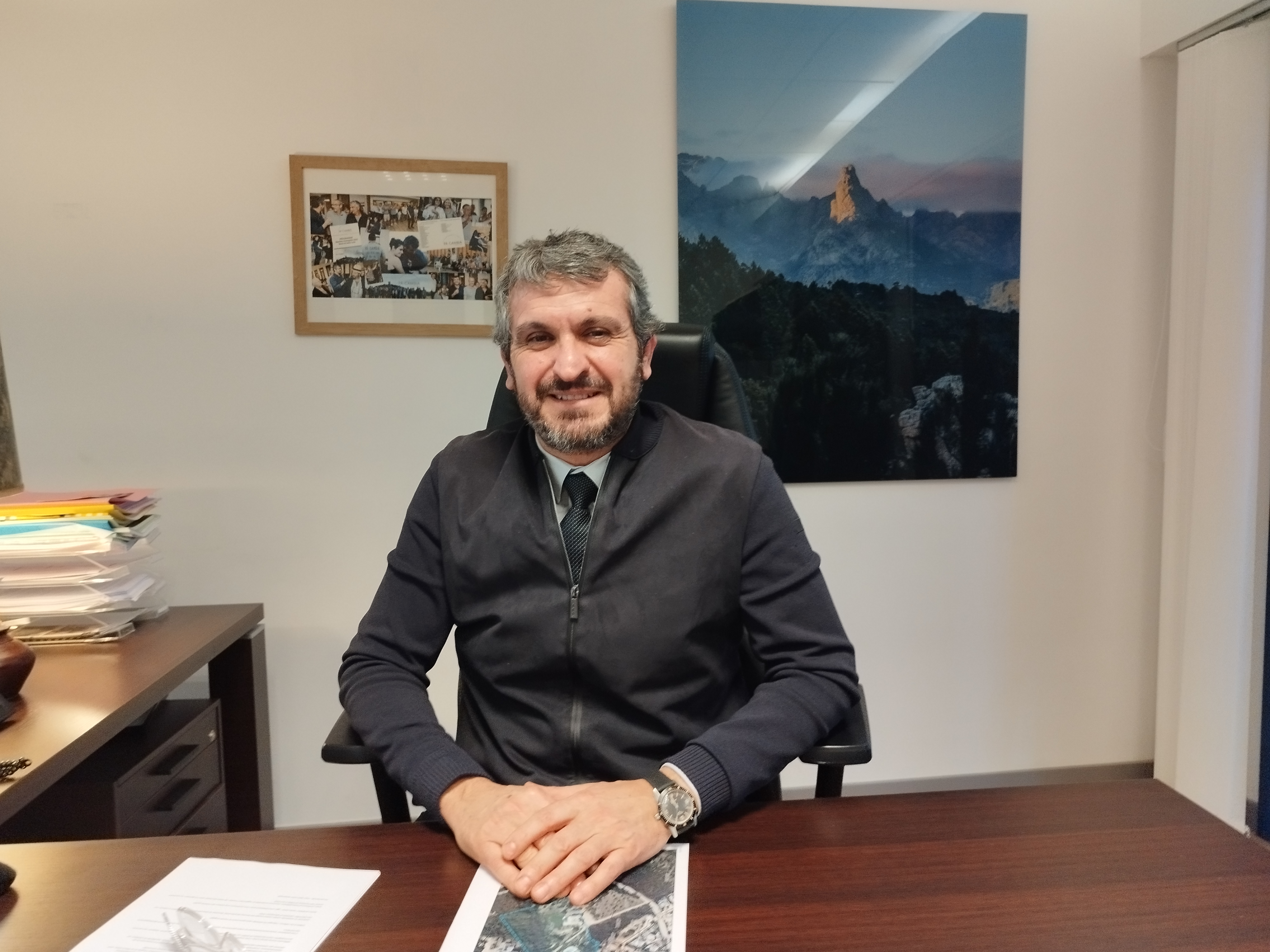 Âgé de 53 ans, Nicolas Cucchi a été élu maire de Zonza - Santa Lucia en 2020. Il souhaite repartir pour un deuxième mandat.