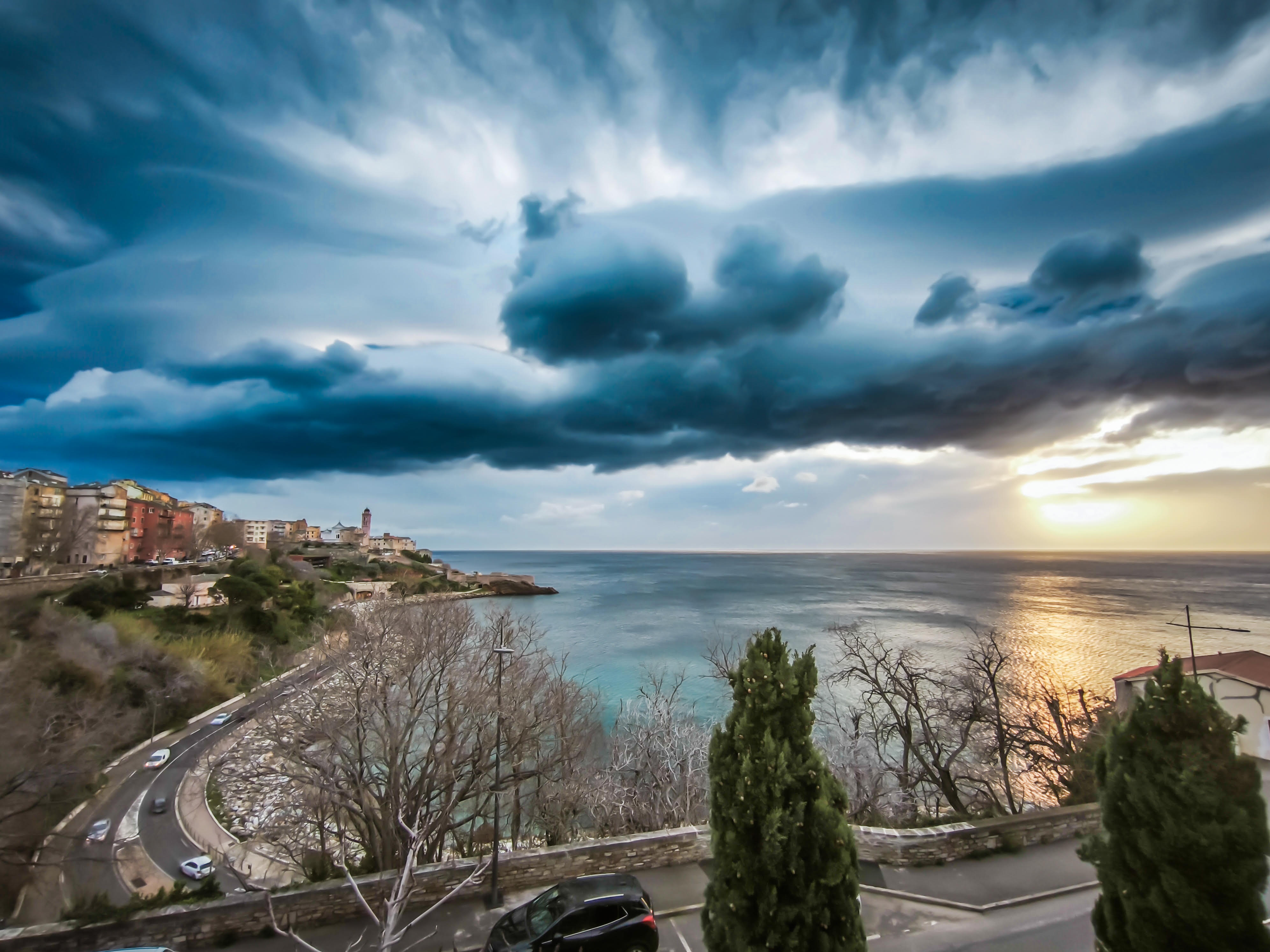 A màghjina - Nils sopra à Bastia