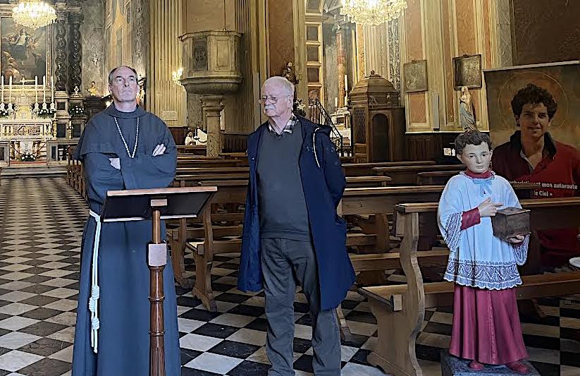 Le cardinal François Bustillo et le docteur François Pernin.