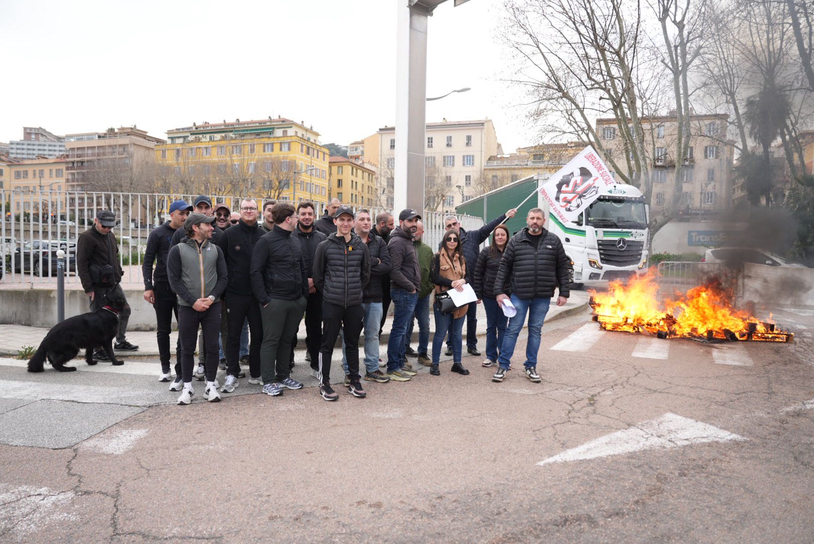 Le STC de l'hôpital d'Ajaccio bloque le port et exige le départ immédiat du directeur