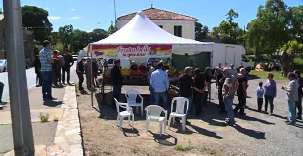 Mobilisation des agriculteurs de la FDSEA.
