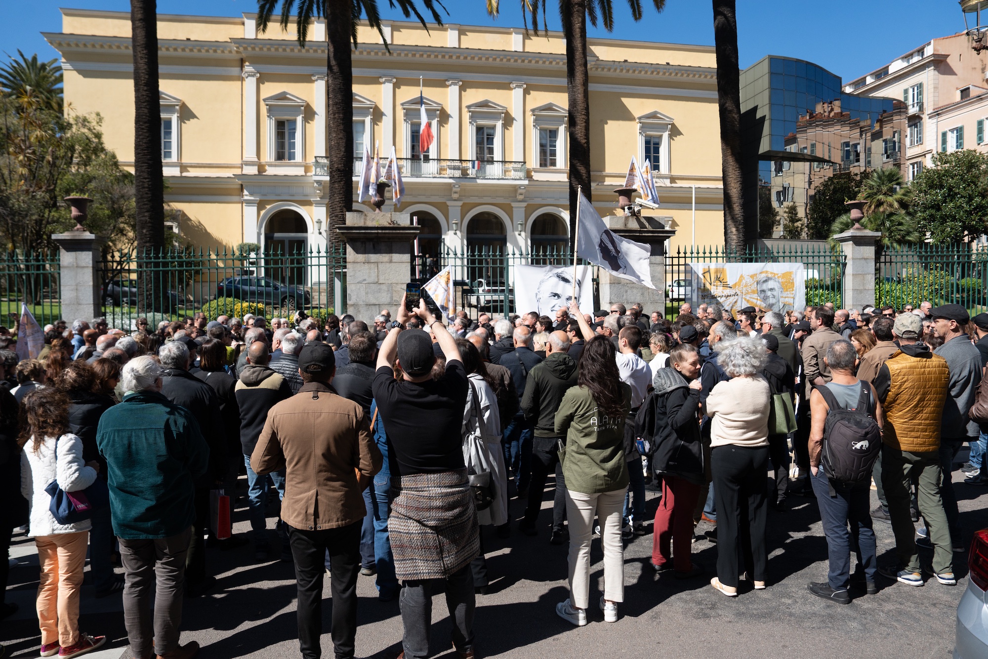 (Photos : Paule Santoni)