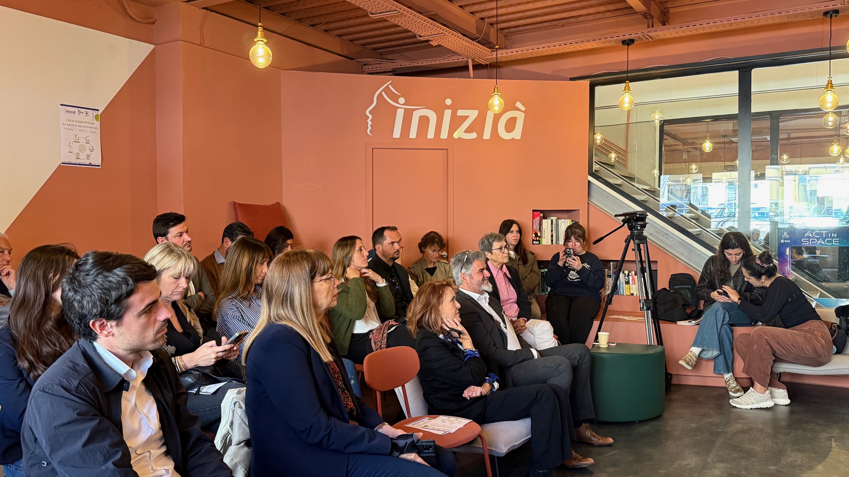 ​Écoconception : Inizià et l’ADEME s’allient pour accélérer la transition des entreprises corses