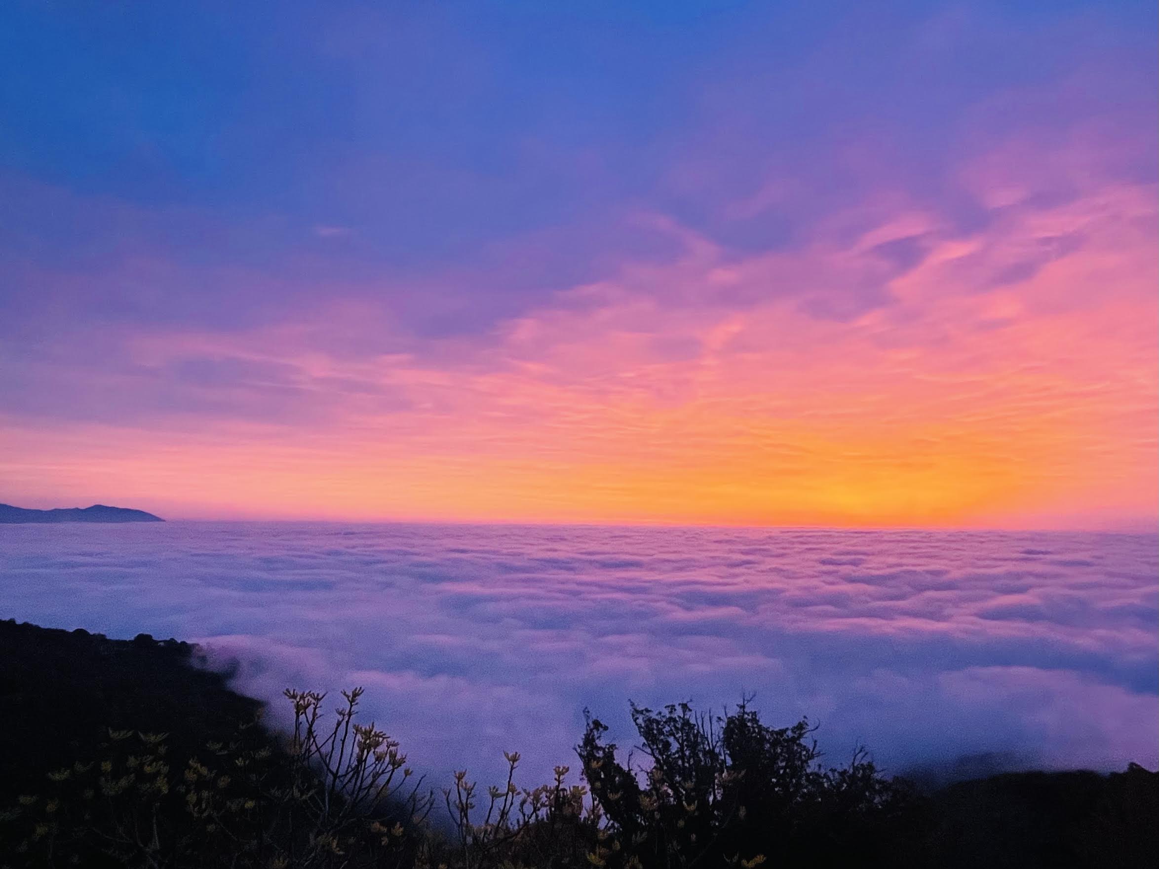 Mer de nuages au-dessus de la plaine orientale (Géraldine Guerinot )