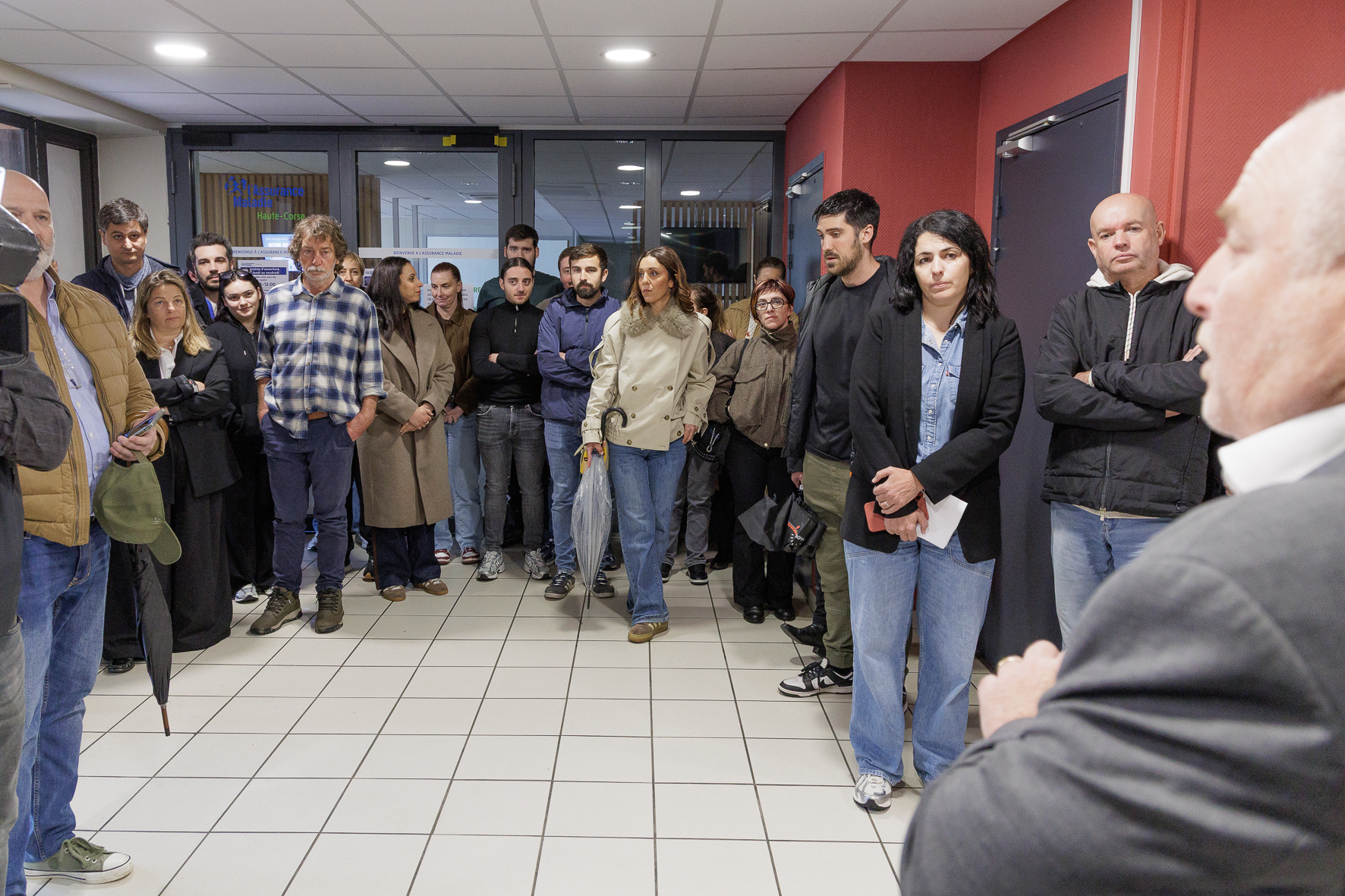 Haute-Corse : rassemblement de soutien à la CAF après l’agression d’un agent