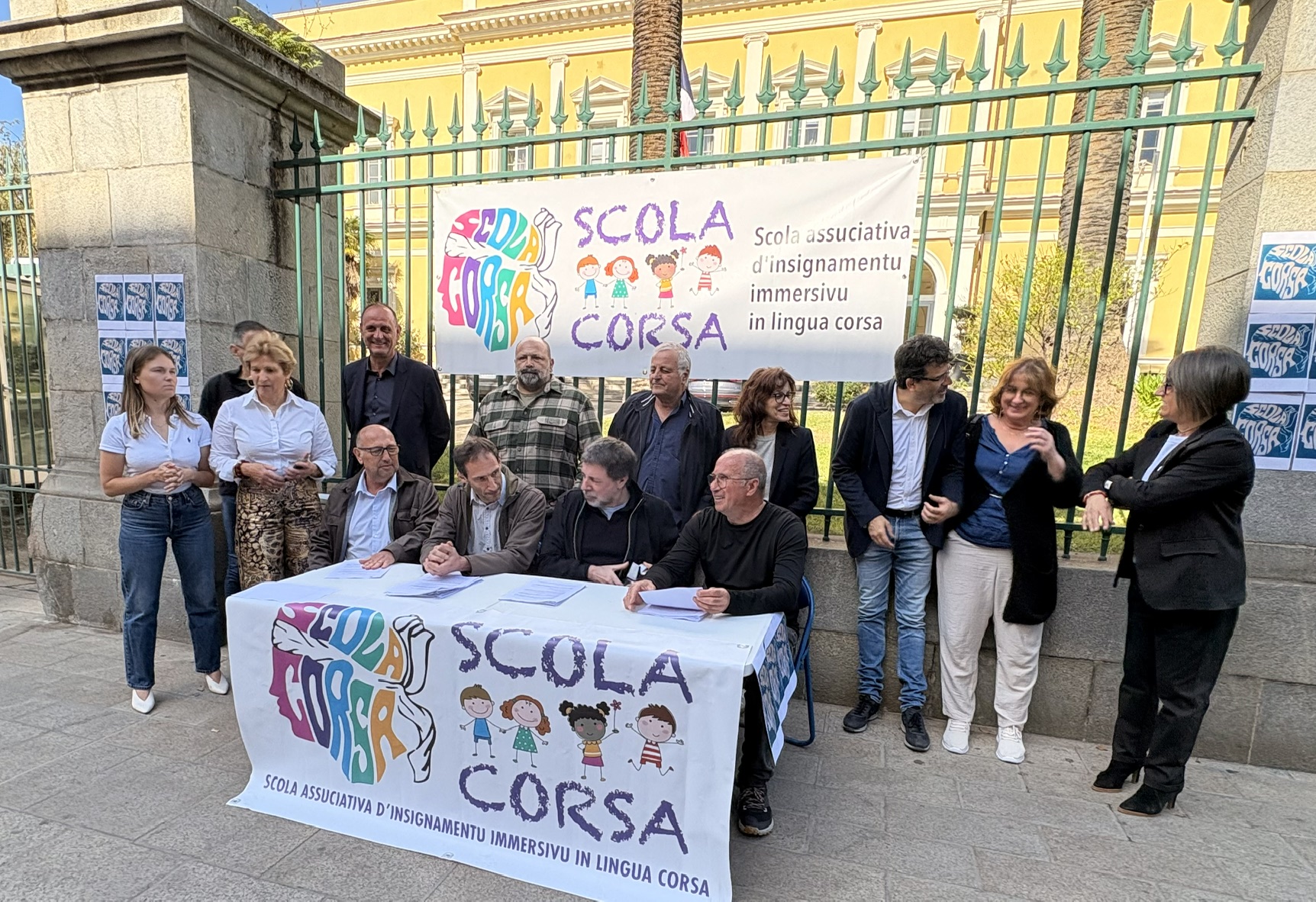 (photo Paule Santoni)