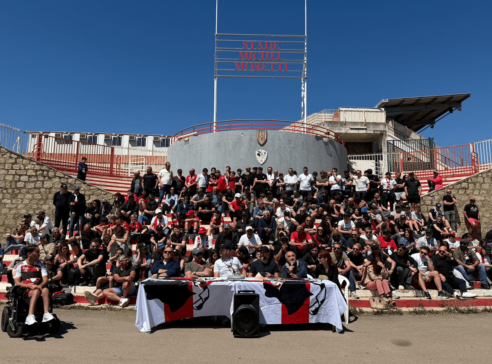 (photo Paule Santoni)