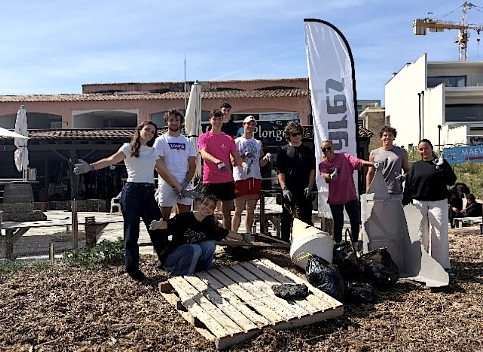 Porticcio : plus de 40 kg de déchets retirés du littoral lors de l’opération « Eco Dive x Clean Walk »