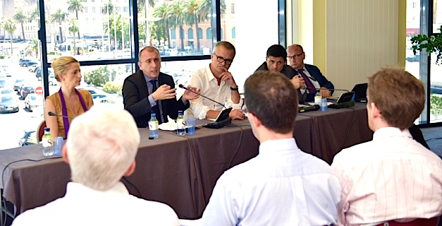 Premier séminaire sur la question de l’économie du transport aérien en Corse