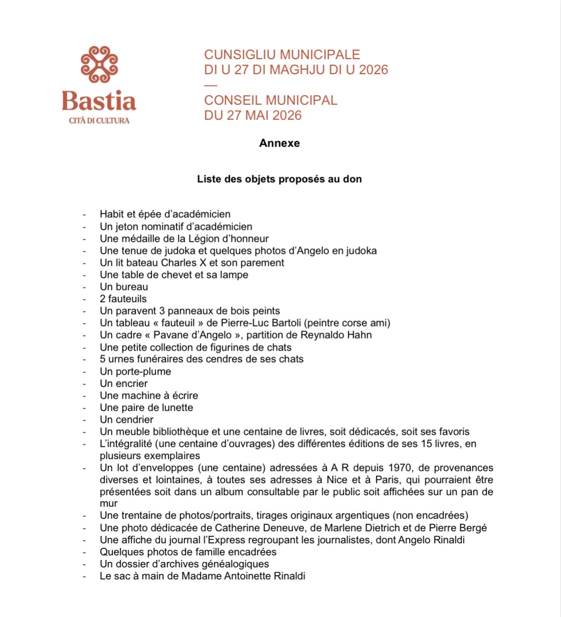 Des objets de l’académicien Angelo Rinaldi rejoignent les collections de la ville de Bastia