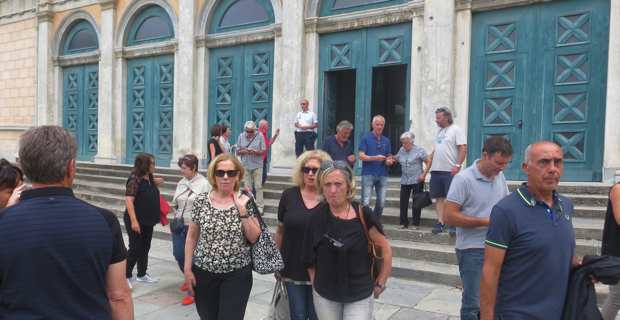 A la sortie de l'audience...