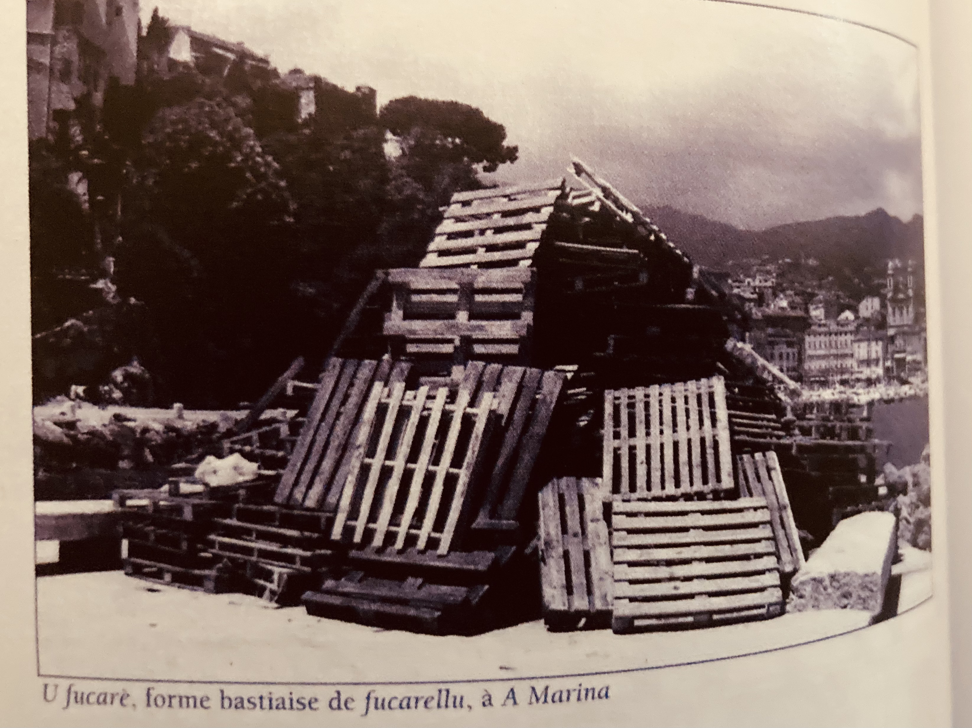 Procession, fucarè, ballu : Bastia célèbre la San Ghjuva