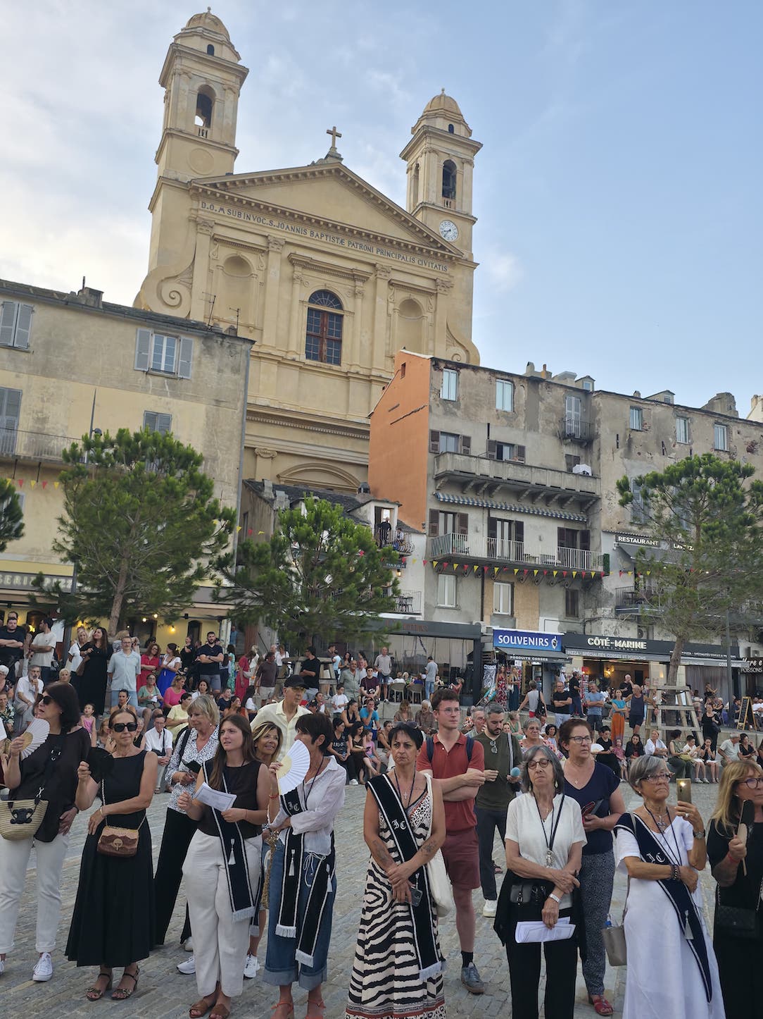 EN IMAGES - Ferveur populaire pour la San Ghjuvà à Bastia