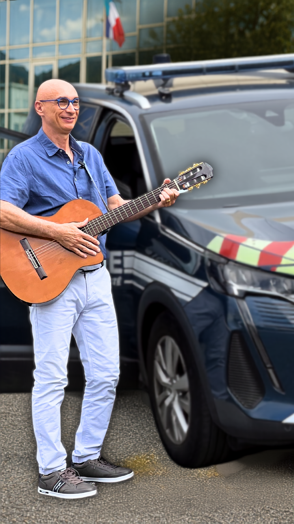 « Maman, papa, la voiture… » de Tonton Zitouna pourrait bien devenir un slogan de la Sécurité routière très prochainement.