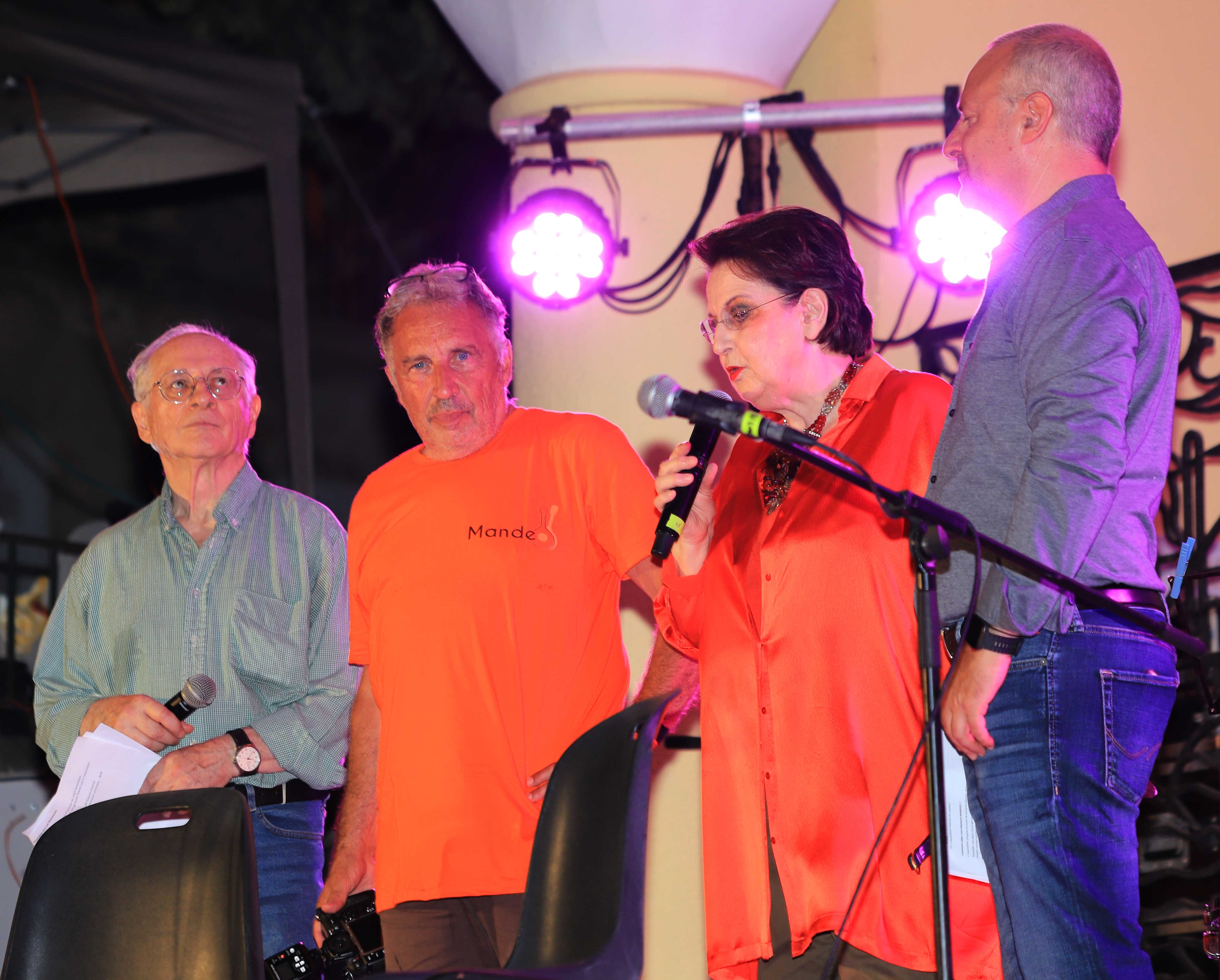 (Photos : Grazi Ritratti)