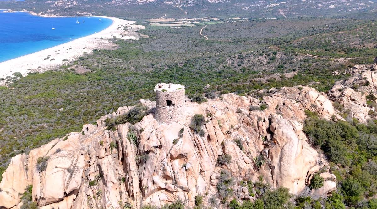 La tour de Roccapina (Thierry Desnoyer)