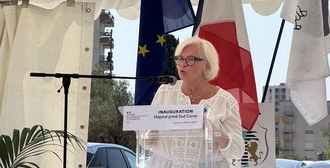 Catherine Vautrin, alors ministre du Travail, de la Santé et des Solidarités, en août 2025 à Ajaccio