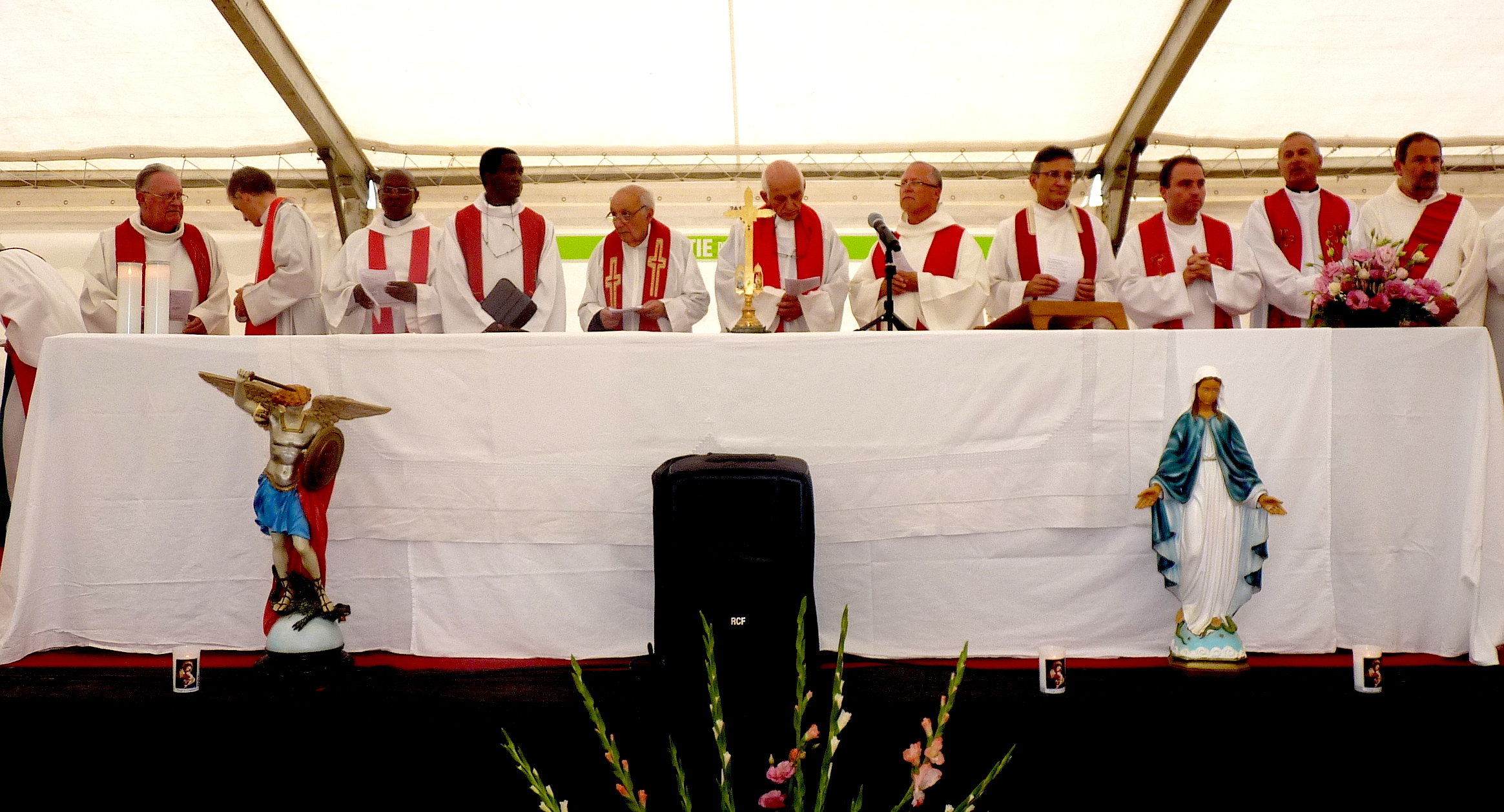 Père Jean-Baptiste Rabazzani : 50 ans de sacerdoce fêtés autour de la ferveur et de l’amitié