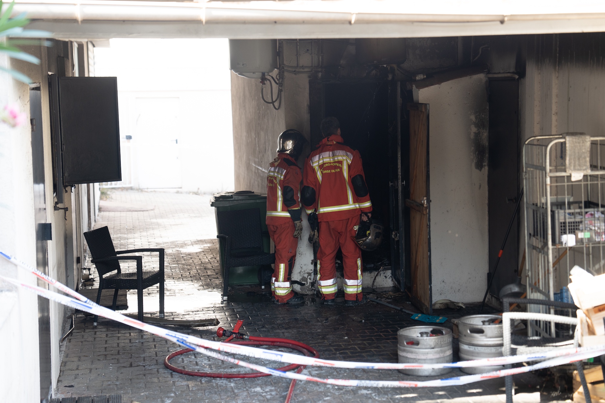 Ajaccio - Le "Bar des Lacs" ravagé par un incendie, la piste criminelle privilégiée
