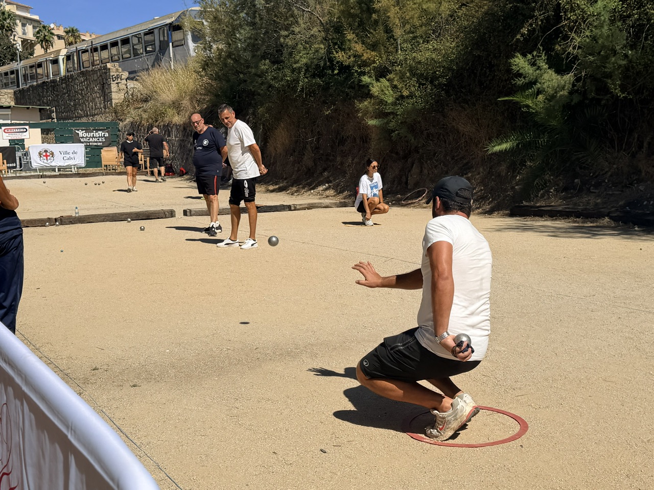 Le 5e Challenge Notre-Dame de la Serra réunit pétanque et football autour de la jeunesse 