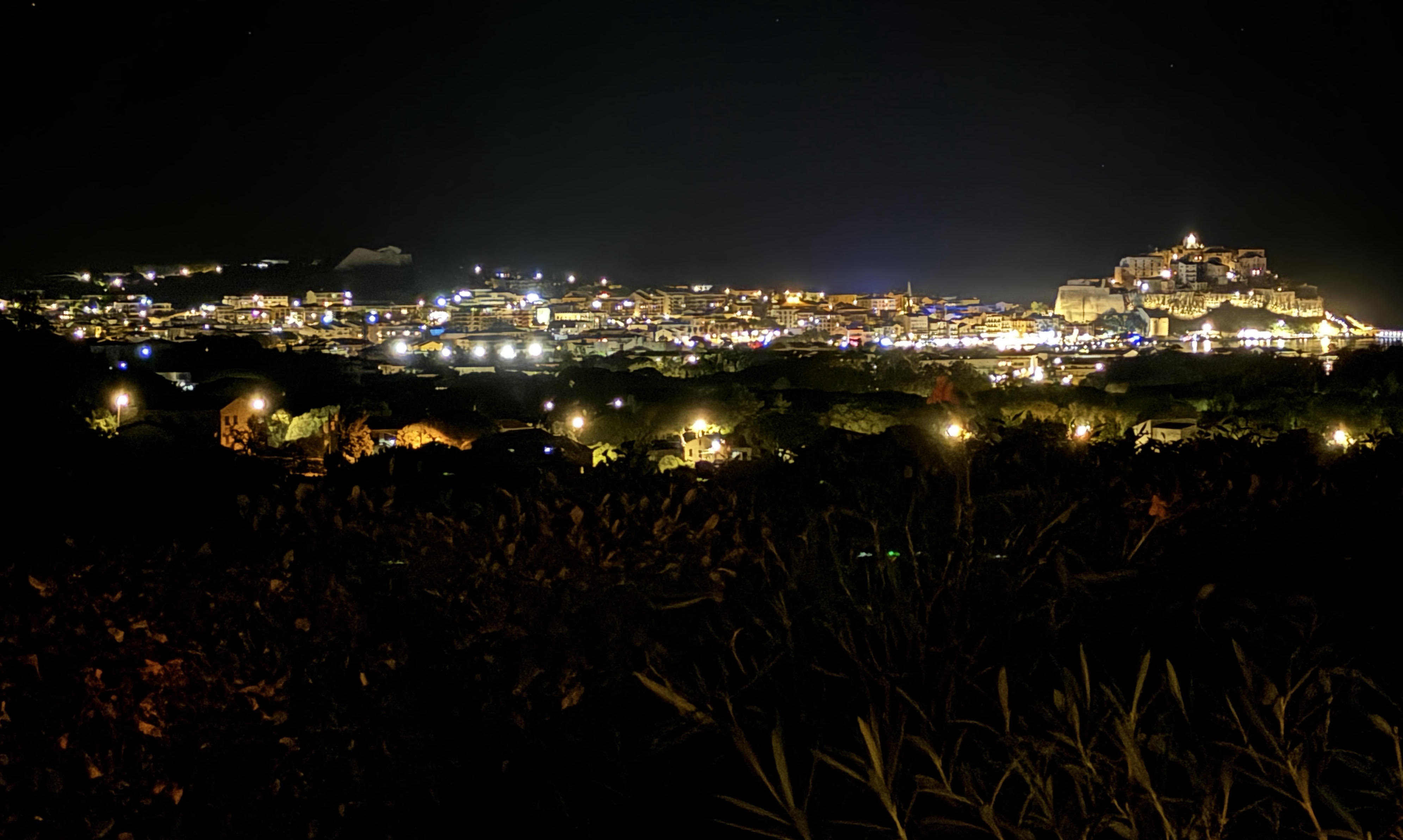 A màghjina - Calvi, luce in a notte