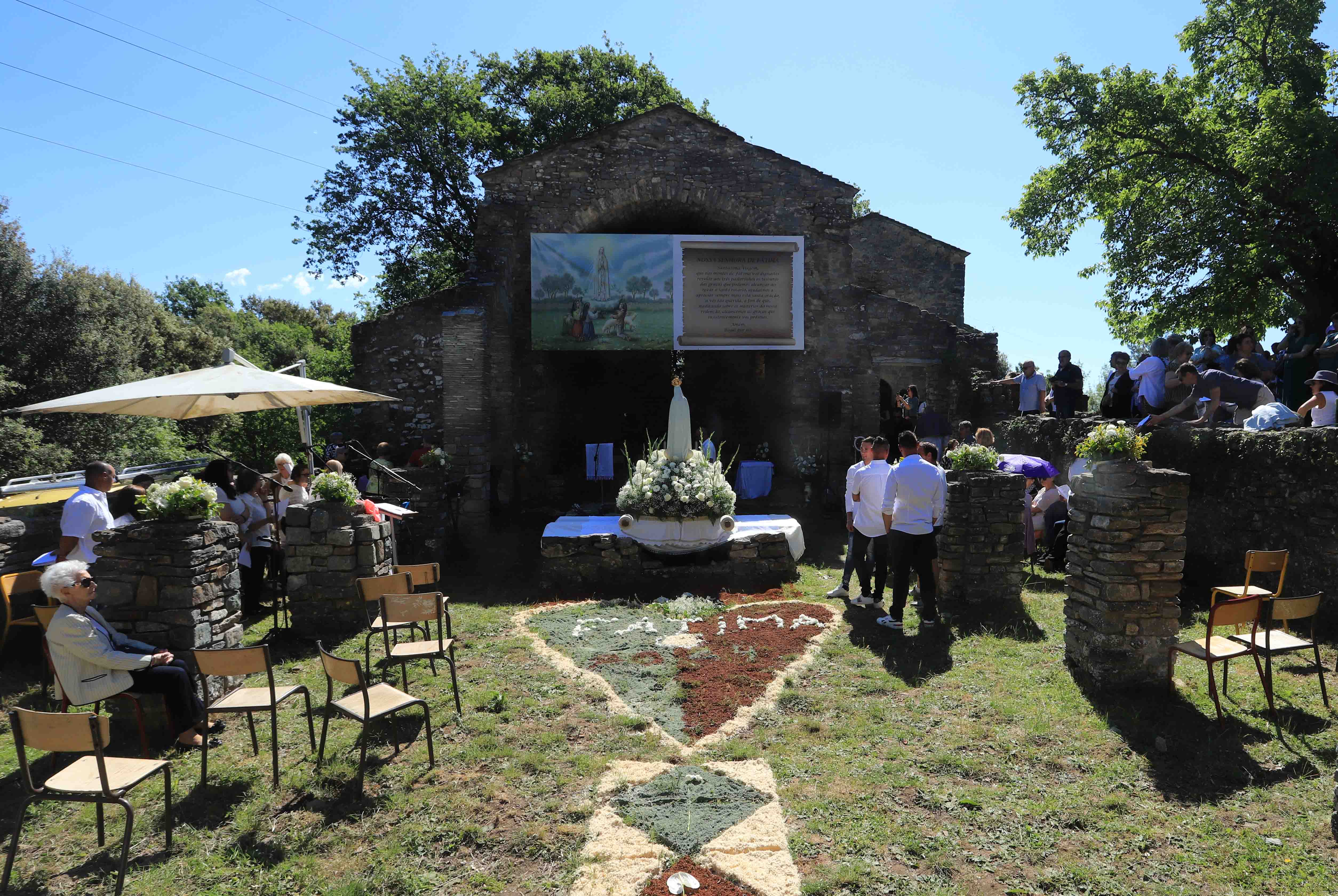 Les célébrations religieuses ont encore lieu dans l'éghlise de Saint-Jean, comme ici à l'occasion des célébrations en l'honneur de Notre-Dame de Fatima. (Mario Grazi)