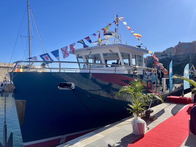 Le bateau-école Alba sera le premier client de Folell’Hy.