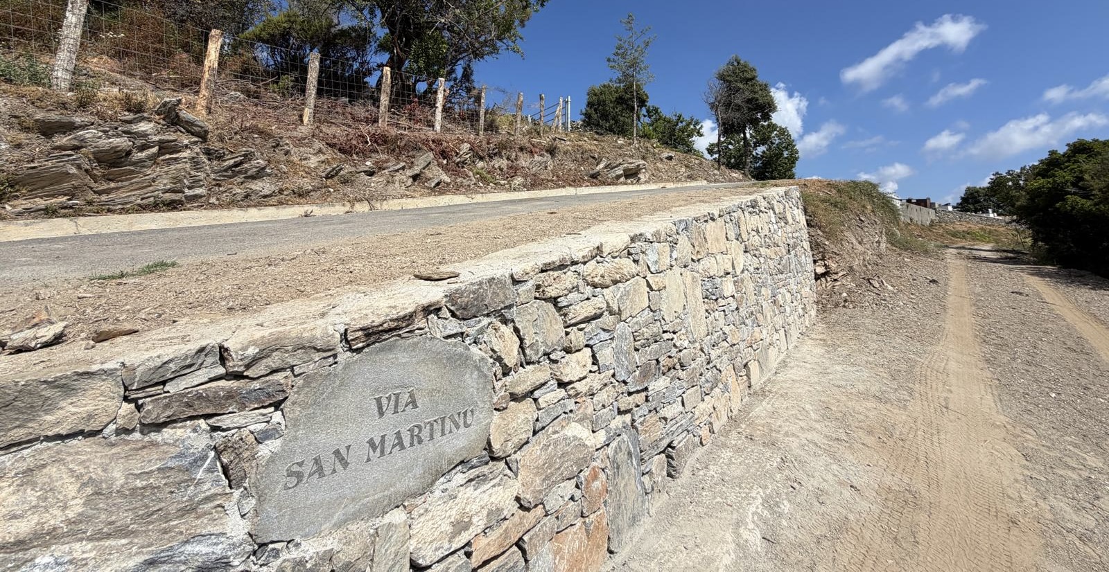 L'inauguration de l'ouverture d'une étape d'a Via San Martinu allant de Petraserena à Zuani. Photo Christian Andreani.