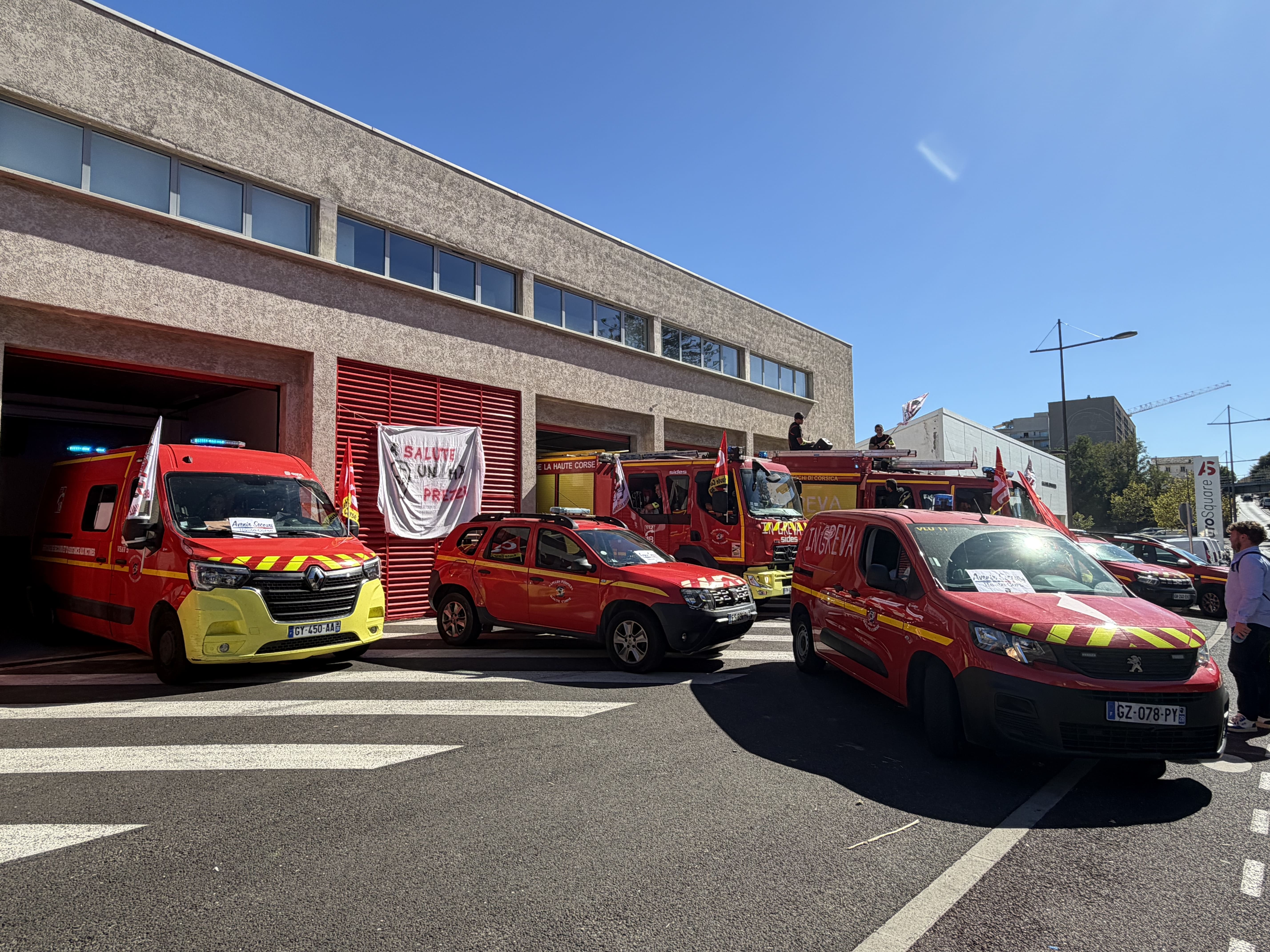 À Bastia, les sapeurs-pompiers mobilisés pour réclamer davantage de moyens en Corse