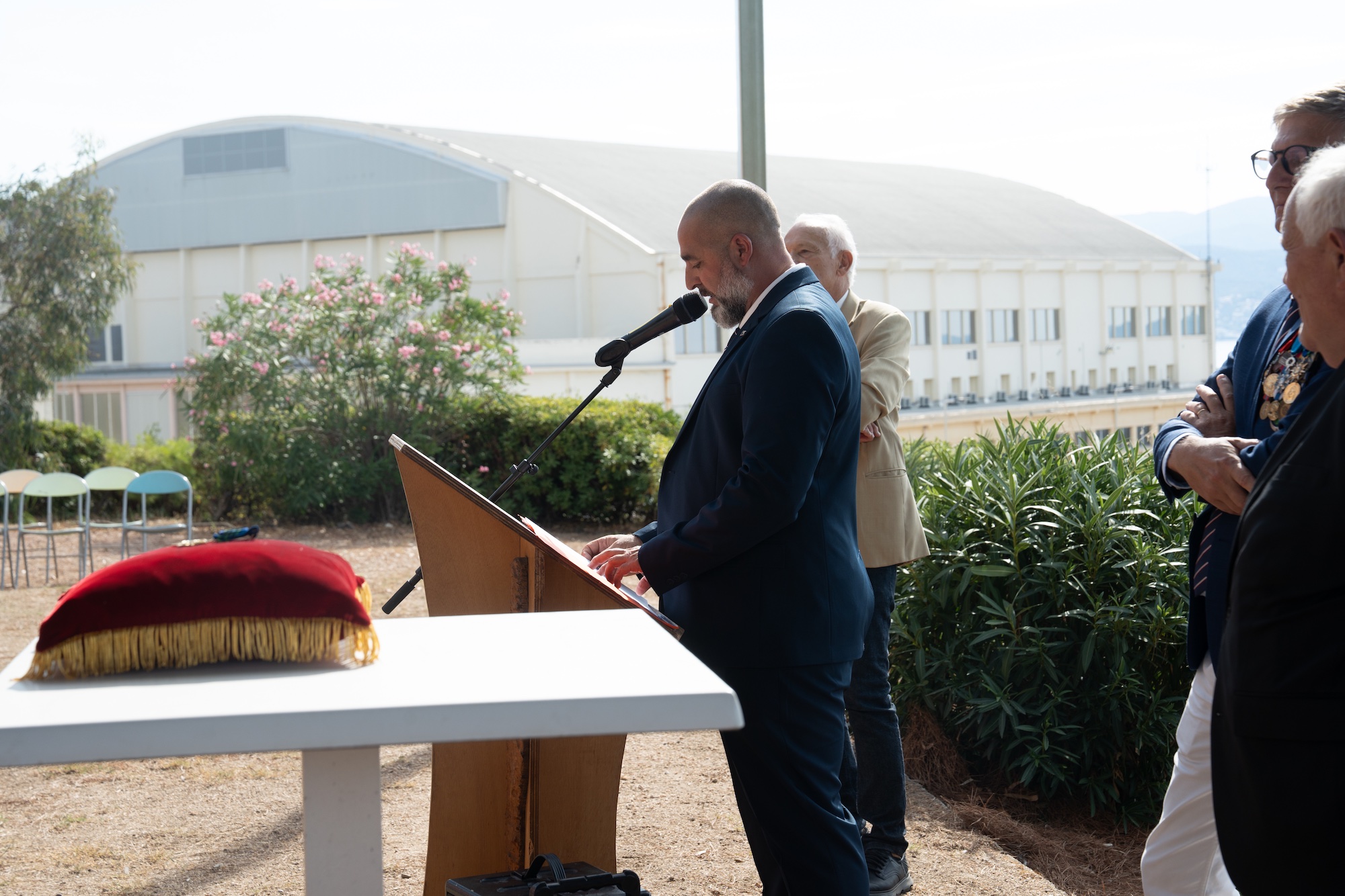 Après 15 années d’engagement opérationnel, Arnaud Clercin connaît la maison et continuera d’ailleurs à participer aux interventions