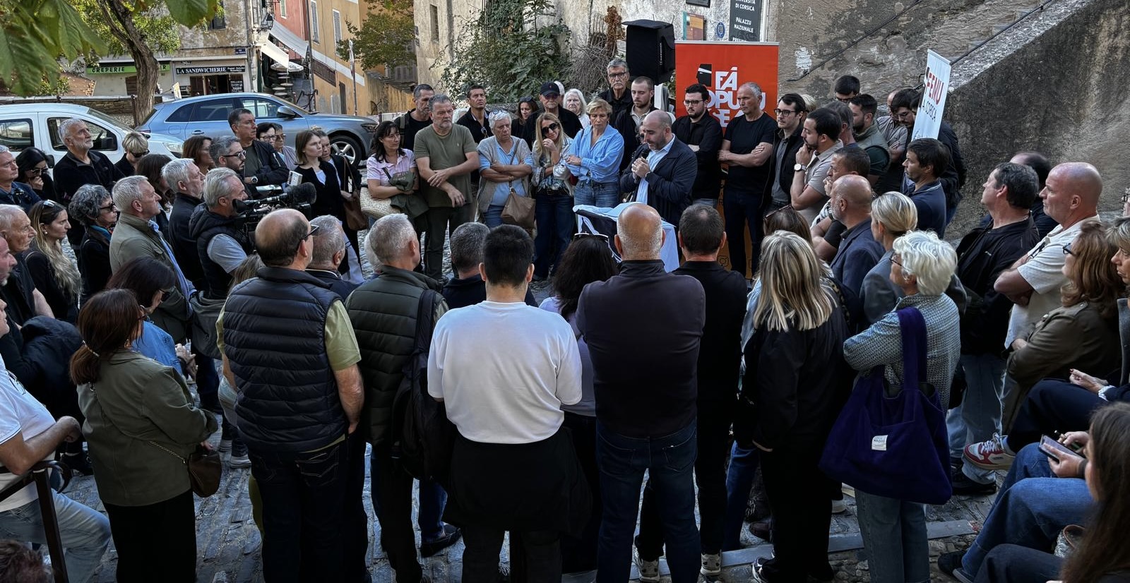 Femu a Corsica se met en ordre de bataille pour les législatives et compte rendre coup pour coup
