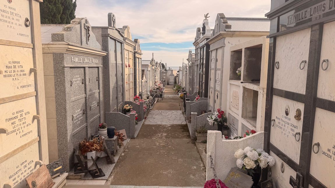 Bastia  - « Le cimetière, c’est une ville dans la ville », raconte sa directrice Sandrine Memi