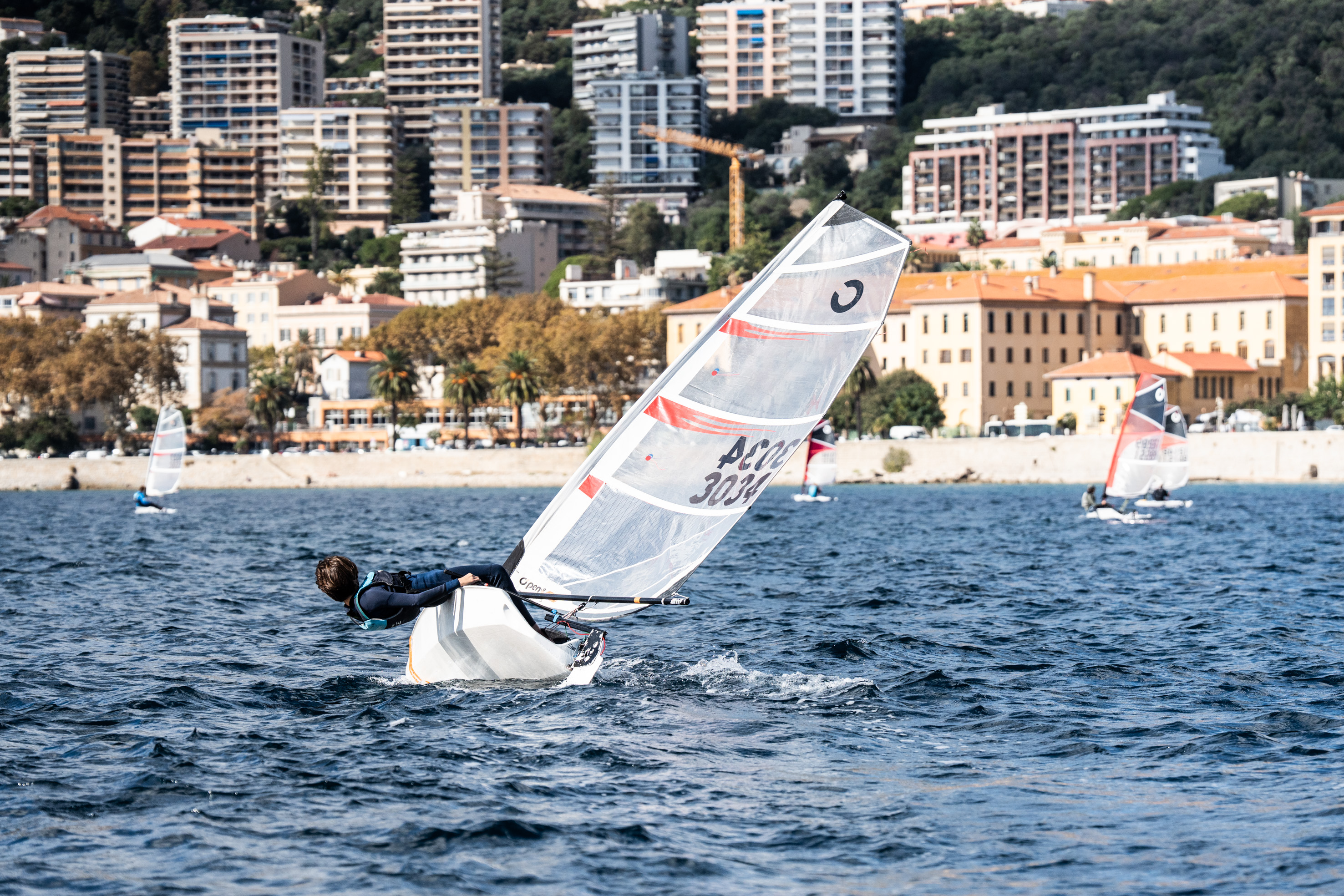 EN IMAGES - À Ajaccio, les jeunes régatiers de l’O’pen Skiff Tour ont pris possession du golfe