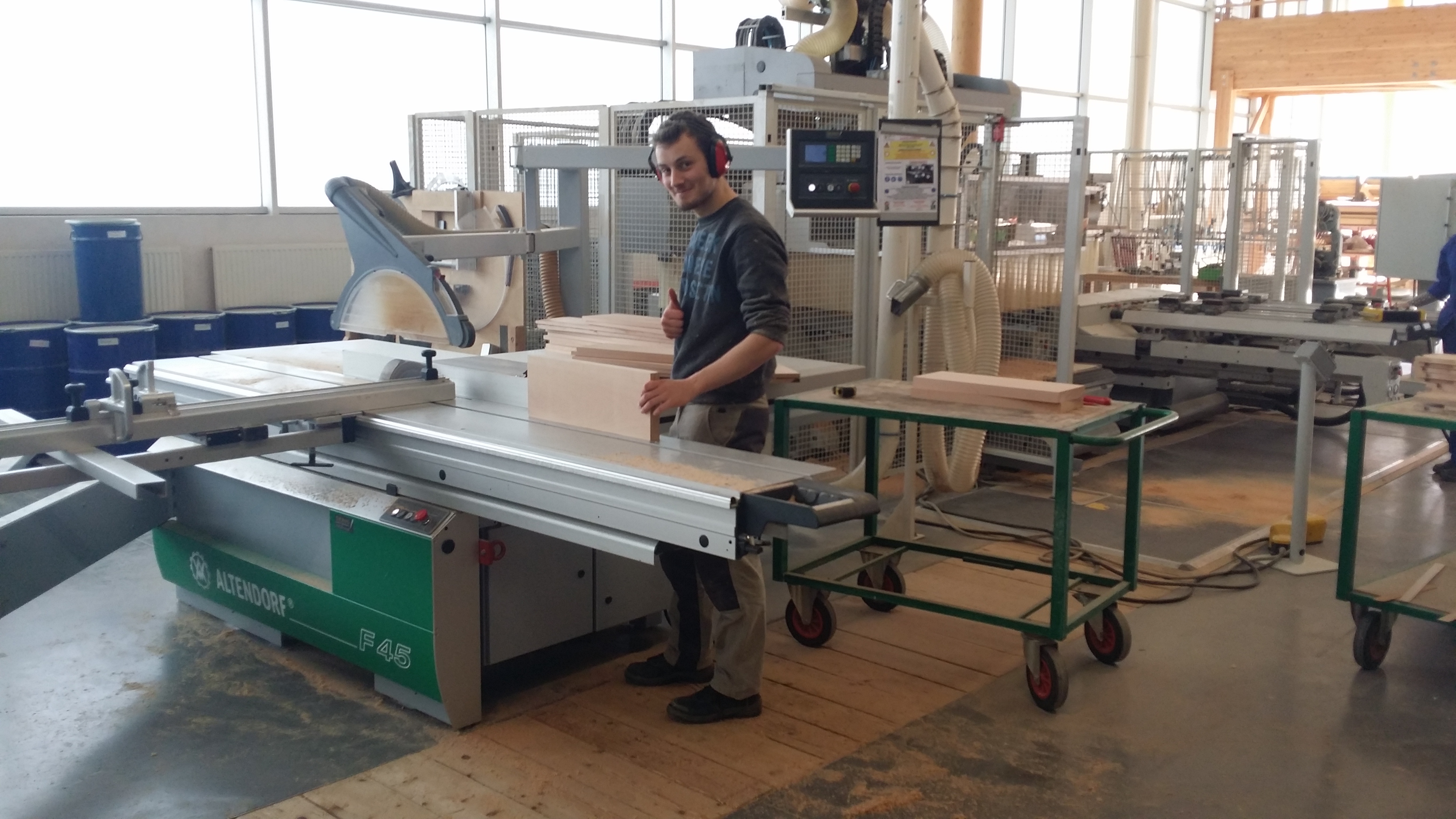 fabrication des planches en forme de cochon