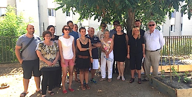 Entraide et amitié fleurissent dans le premier potager partagé de Bastia
